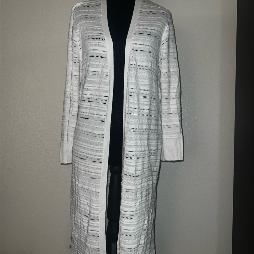 Chico's Elegant White Eyelit Knit Pointelle Open Front Long Cardigan Sz 1/Med